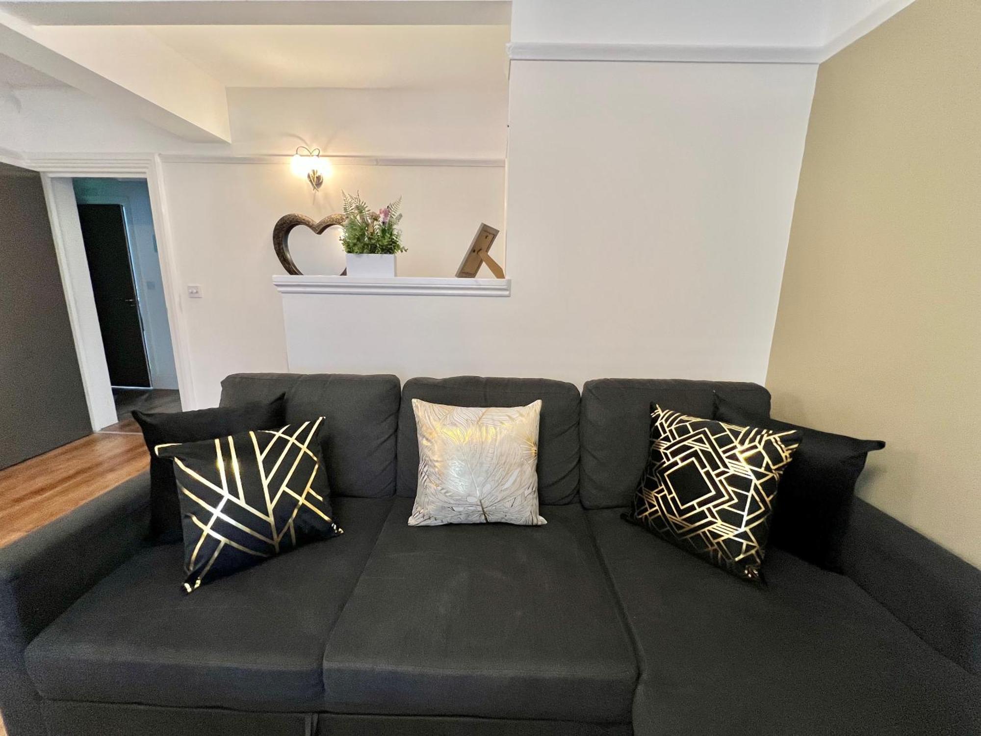 Large Family-Friendly 2Bd Glastonbury Retreat, Sleeps 5 エクステリア 写真